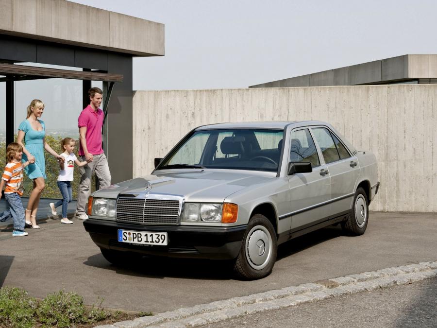  Mercedes-Benz 190 1982 года  (фото 3 из 16)